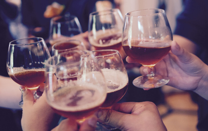 Um das Jahr 2017 gemeinsam zu beginnen, traf sich der Programmbereich Migration zu einem offenen “Beer & Brainstorming” in Friedrichshain. Ziel war es möglichst viele kreative Köpfe an einen Tisch zu bekommen und an neuen Ideen zu arbeiten.