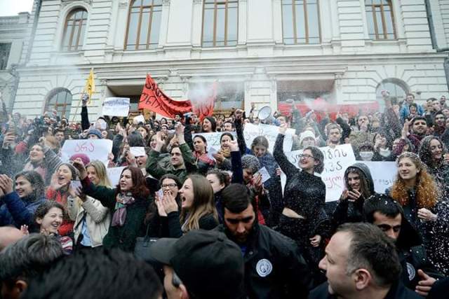 Over the last couple of years, Georgia’s protesting scene has experienced an interesting transformation – the emergence of self-organised groups and networks, exerting direct pressure on the state instead of relying on political parties and the international community. This blog post focuses on three examples of such collective action - student, ‘raver’ and worker protests.