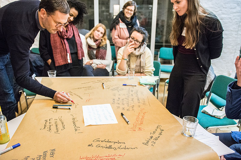 Am 21. Januar organisierten der Polis-Programmbereich Gender und Internationale Politik vund die Deutsche Gesellschaft für die Vereinten Nationen einen Workshop zu sexualisierter Gewalt im Kontext von UN-Friedensmissionen. Lest hier unsere Zusammenfassung!